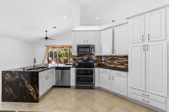 21698 Abington Court, Boca Raton, FL 33428