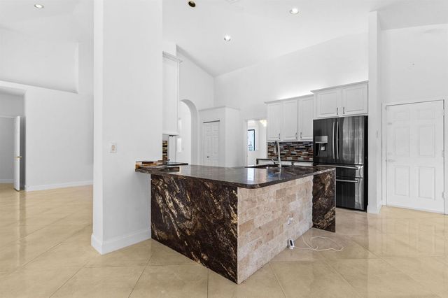 21698 Abington Court, Boca Raton, FL 33428