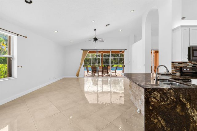 21698 Abington Court, Boca Raton, FL 33428
