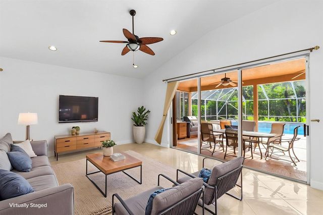 21698 Abington Court, Boca Raton, FL 33428