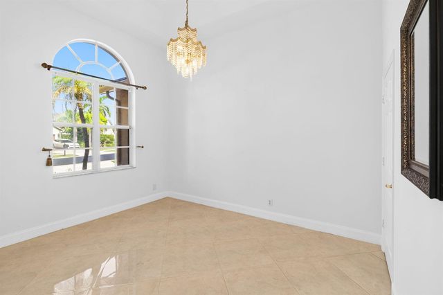 21698 Abington Court, Boca Raton, FL 33428