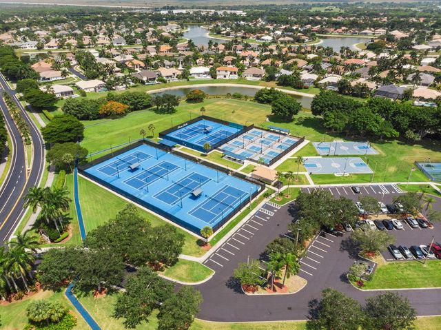 21698 Abington Court, Boca Raton, FL 33428