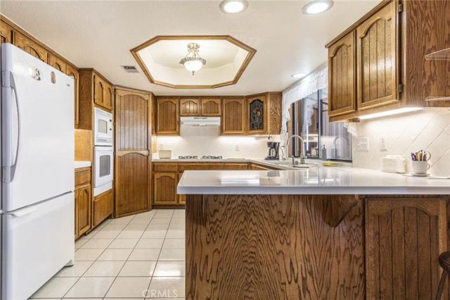 7040 Kenyon Avenue, Hesperia, CA 92345