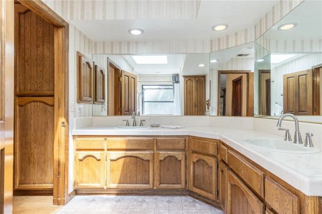 7040 Kenyon Avenue, Hesperia, CA 92345