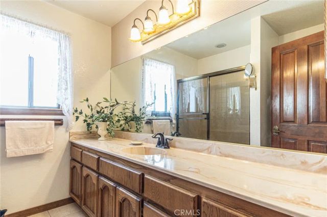 7040 Kenyon Avenue, Hesperia, CA 92345