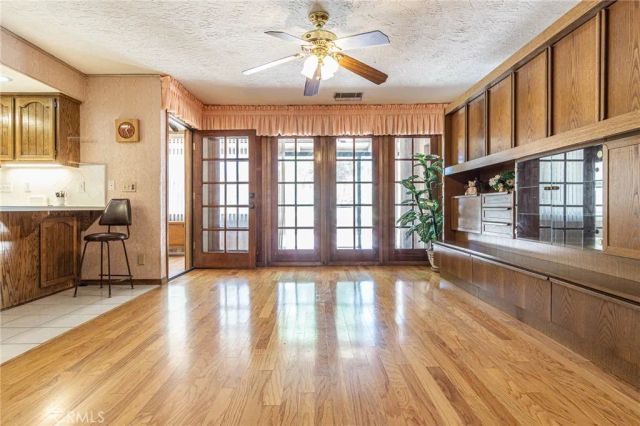 7040 Kenyon Avenue, Hesperia, CA 92345