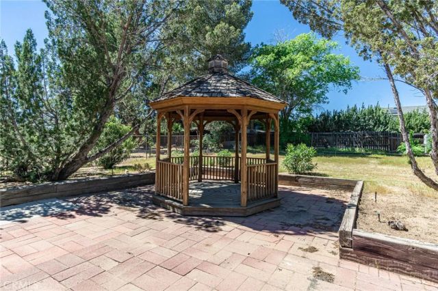 7040 Kenyon Avenue, Hesperia, CA 92345