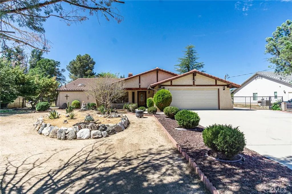 7040 Kenyon Avenue, Hesperia, CA 92345