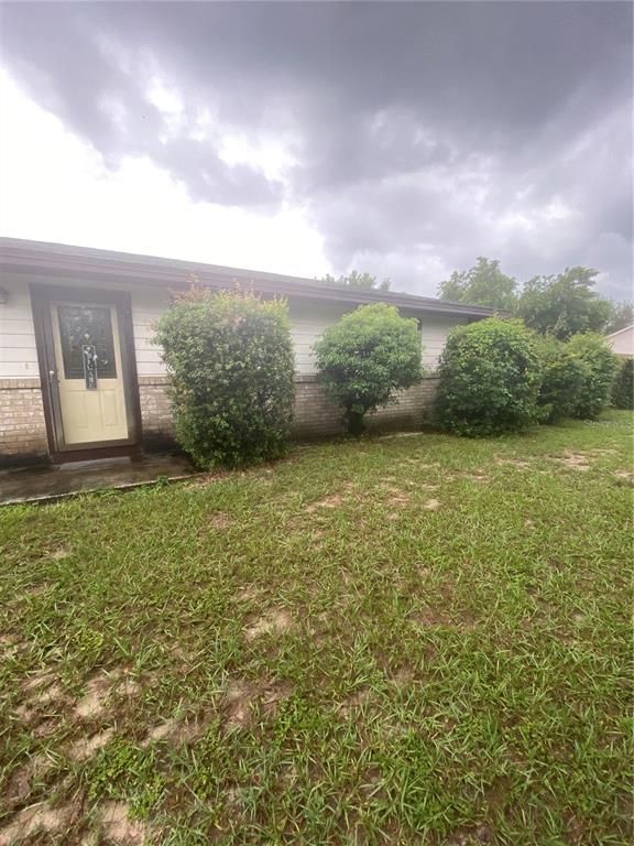 10834 MOORE STREET, Leesburg, FL 34788