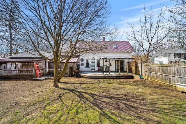 1 Border Street, Milford, NH 03055