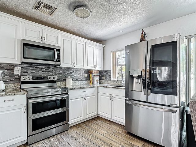 7807 PINE HAWK LANE, Orlando, FL 32822