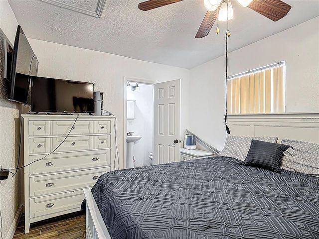 7807 PINE HAWK LANE, Orlando, FL 32822