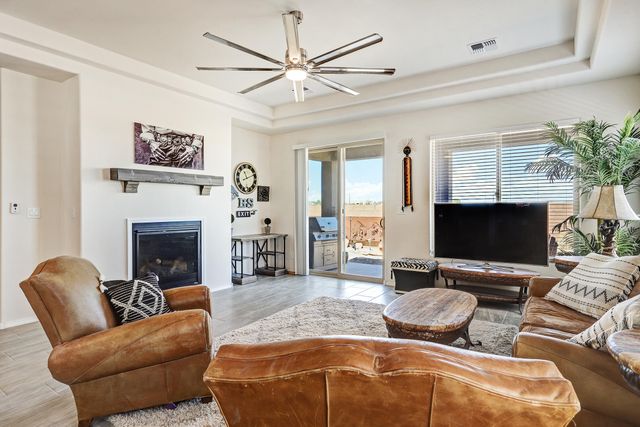 4293 Crowned Eagle Loop NE, Rio Rancho, NM 87144