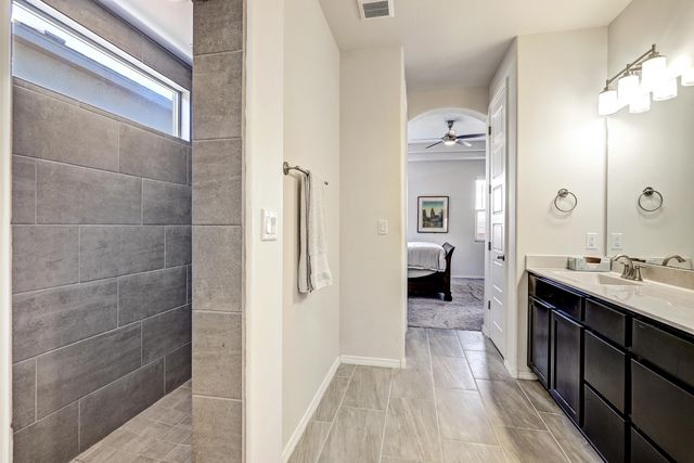 4293 Crowned Eagle Loop NE, Rio Rancho, NM 87144