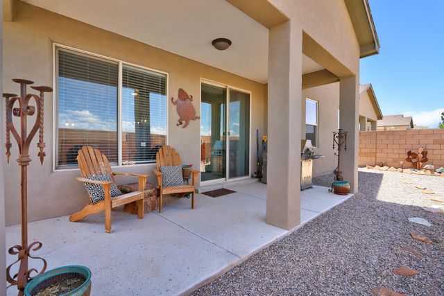 4293 Crowned Eagle Loop NE, Rio Rancho, NM 87144