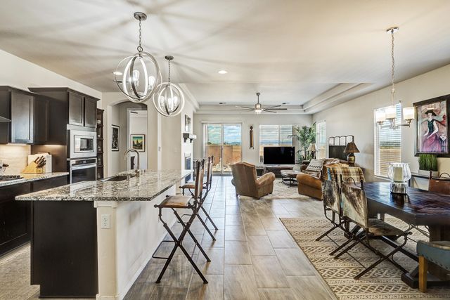 4293 Crowned Eagle Loop NE, Rio Rancho, NM 87144