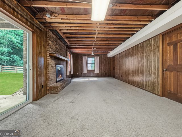 330 Sharon Drive, Fayetteville, GA 30214