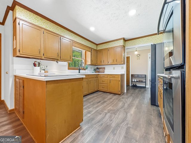 330 Sharon Drive, Fayetteville, GA 30214