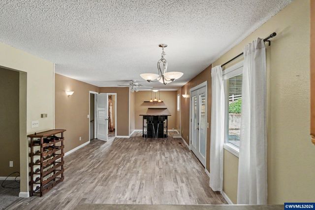 3371 Vitae Springs Rd S, Salem, OR 97306