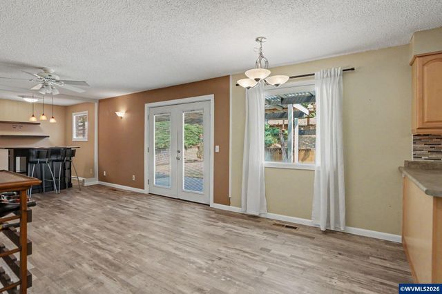 3371 Vitae Springs Rd S, Salem, OR 97306
