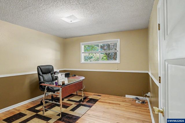 3371 Vitae Springs Rd S, Salem, OR 97306