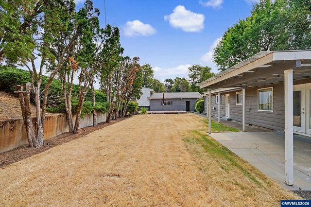 3371 Vitae Springs Rd S, Salem, OR 97306