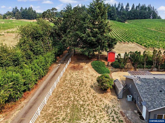 3371 Vitae Springs Rd S, Salem, OR 97306