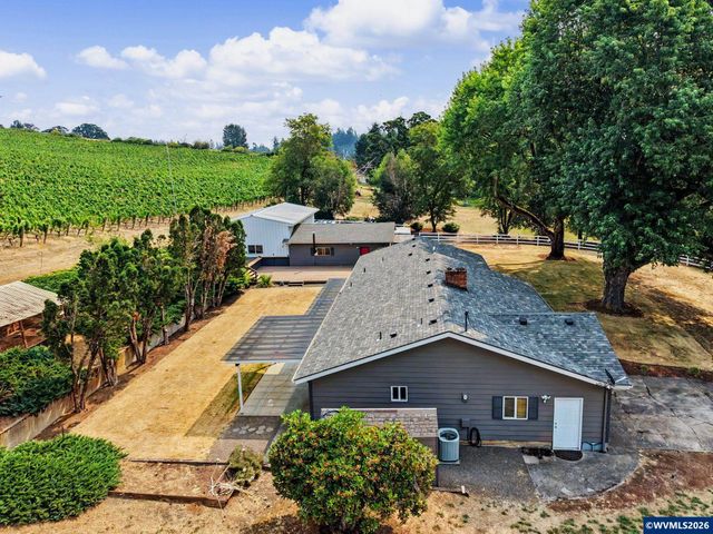 3371 Vitae Springs Rd S, Salem, OR 97306