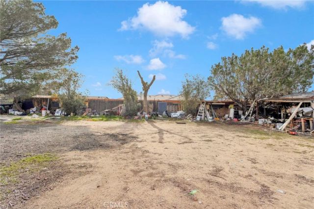 17775 Sultana Street, Hesperia, CA 92345