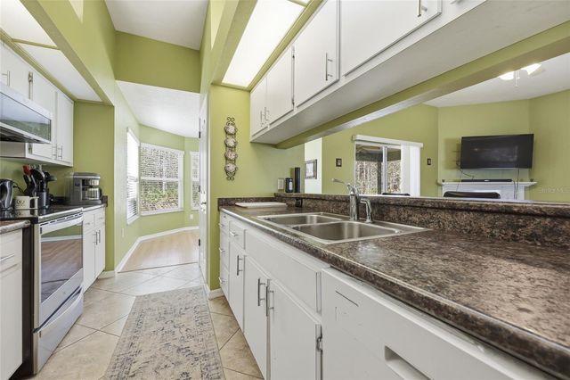 3646 NW 68TH LANE, Gainesville, FL 32653