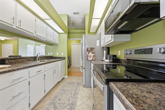 3646 NW 68TH LANE, Gainesville, FL 32653