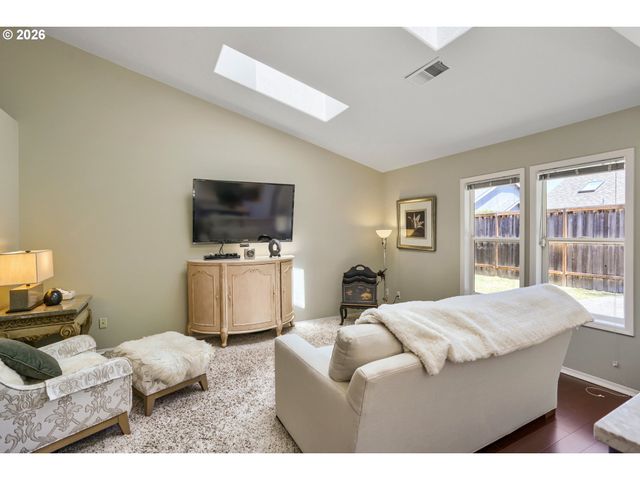 18378 Sw 134TH Ter, Tualatin, OR 97062