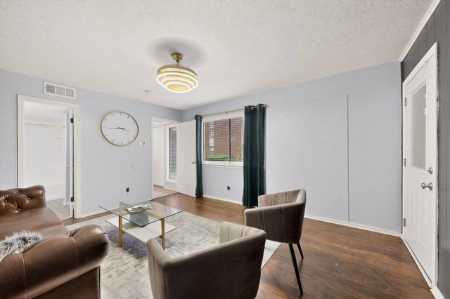 2208 Salem Drive, Carrollton, TX 75006