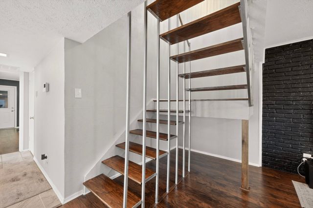 2208 Salem Drive, Carrollton, TX 75006