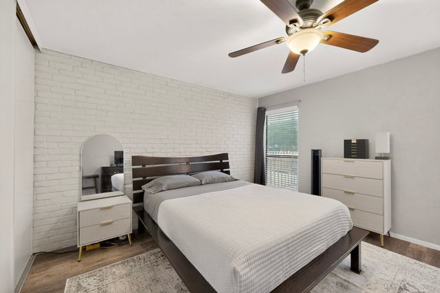 2208 Salem Drive, Carrollton, TX 75006