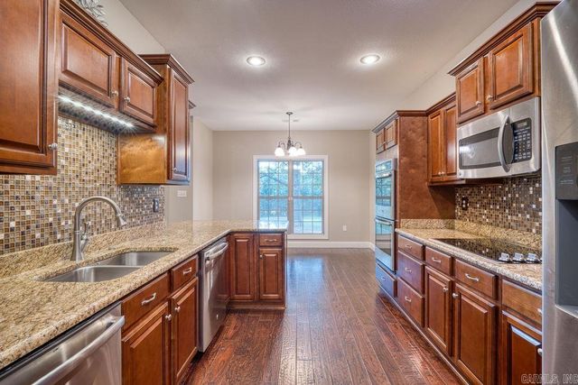 4910 Peachtree Ave, Jonesboro, AR 72405