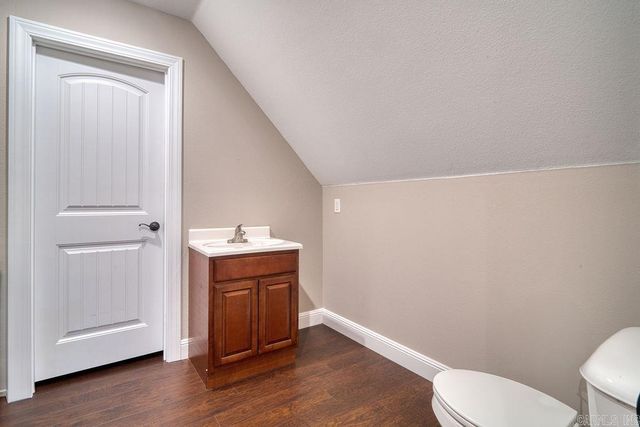 4910 Peachtree Ave, Jonesboro, AR 72405