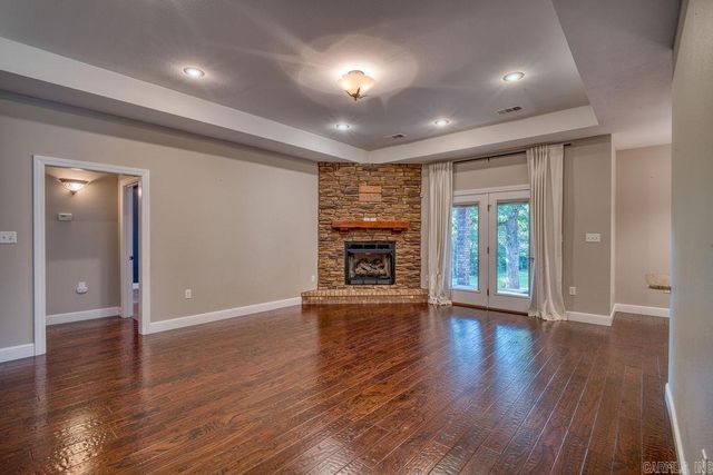 4910 Peachtree Ave, Jonesboro, AR 72405