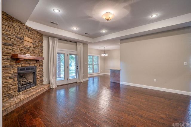 4910 Peachtree Ave, Jonesboro, AR 72405
