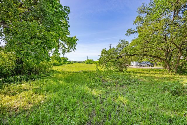 2704 Poplar LN, Cedar Park, TX 78613