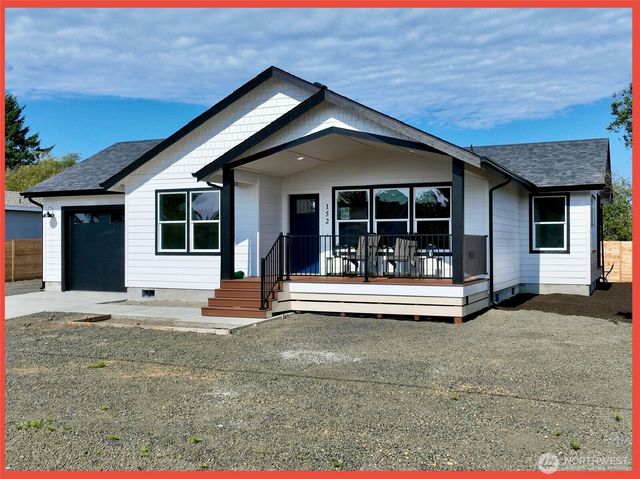 152 Calawah Street SW, Ocean Shores, WA 98569