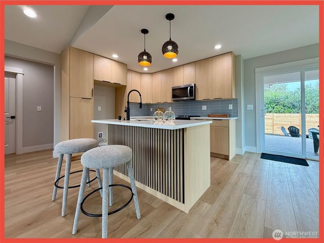 152 Calawah Street SW, Ocean Shores, WA 98569