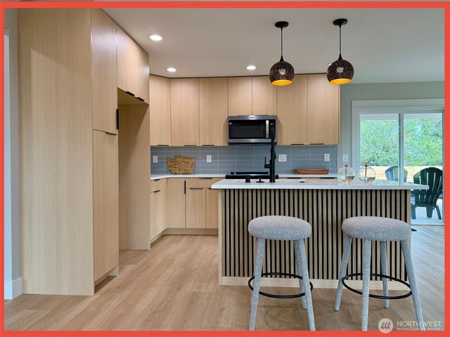 152 Calawah Street SW, Ocean Shores, WA 98569