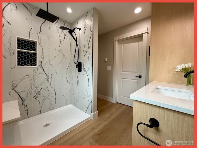 152 Calawah Street SW, Ocean Shores, WA 98569