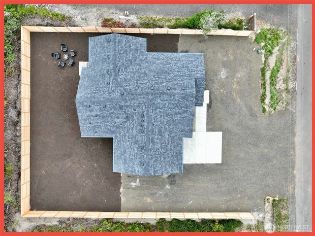 152 Calawah Street SW, Ocean Shores, WA 98569