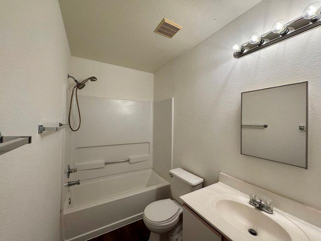 2013 Rim Rock DR, Leander, TX 78641