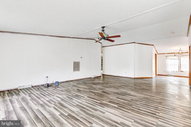 14 KNIGHTS DR, Heathsville, VA 22473