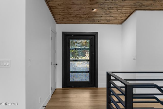 1821 E LYNWOOD Street, Mesa, AZ 85203