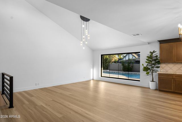 1821 E LYNWOOD Street, Mesa, AZ 85203