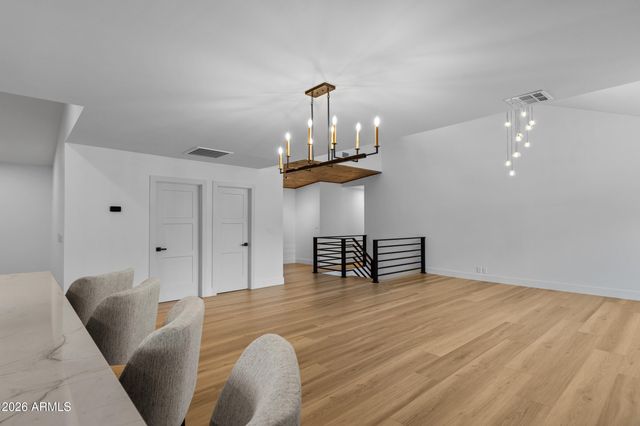 1821 E LYNWOOD Street, Mesa, AZ 85203